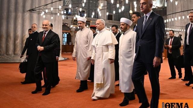 ΠΑΠΑΣ-ΛΕΩΝ-ΜΠΛΕ-ΤΖΑΜΙ-ΕΣΩΤΕΡΙΚΟ-ΧΩΡΙΣ-ΠΑΠΟΥΤΣΙΑ